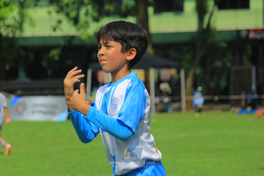 ijl u11 190426 proball football vs asia football school