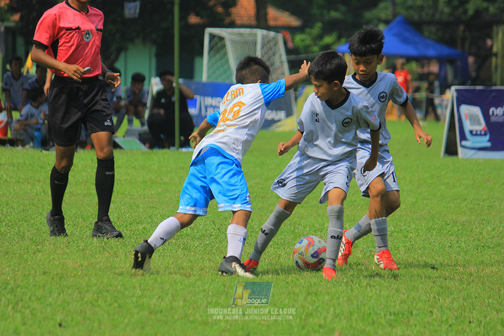 ijl u11 190426 proball football vs asia football school