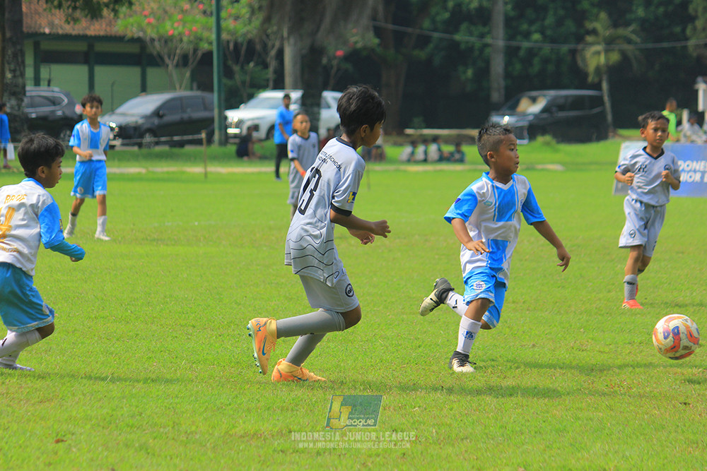 ijl u11 190426 proball football vs asia football school