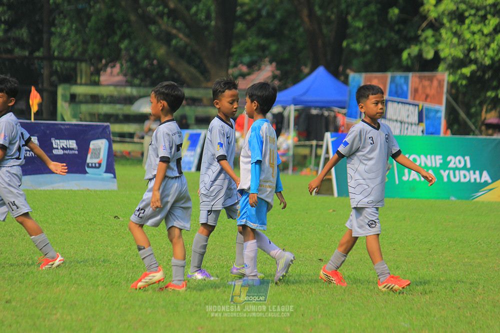 ijl u11 190426 proball football vs asia football school