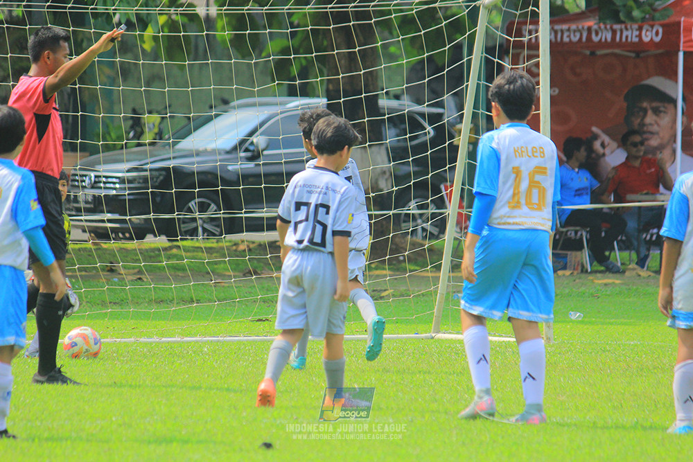 ijl u11 190426 proball football vs asia football school