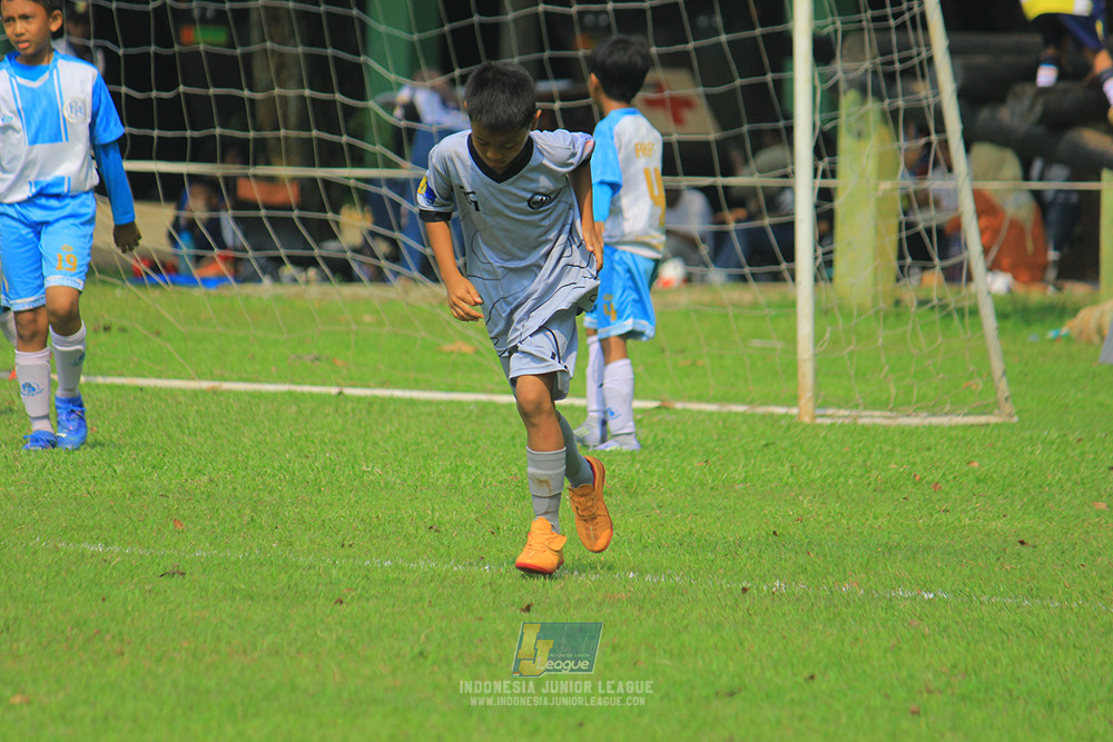 ijl u11 190426 proball football vs asia football school