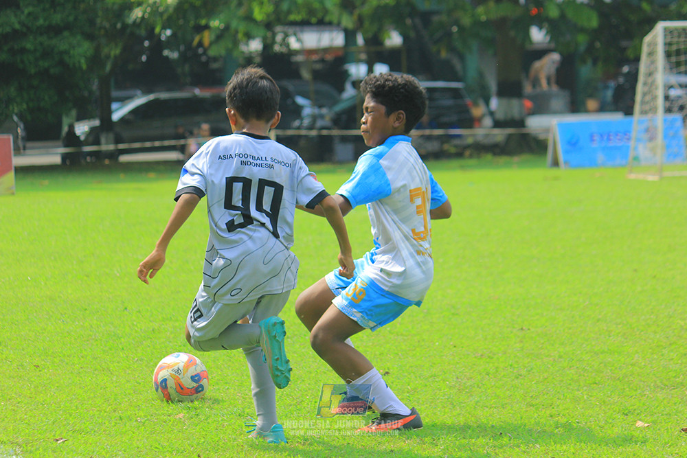 ijl u11 190426 proball football vs asia football school