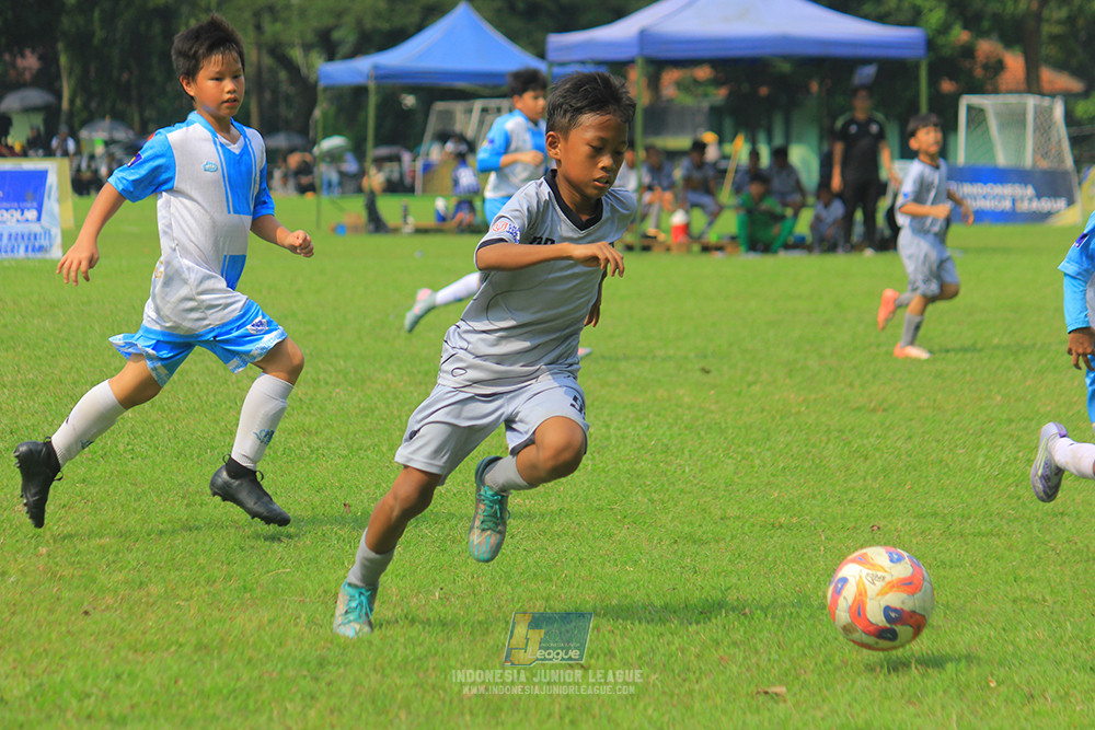 ijl u11 190426 proball football vs asia football school