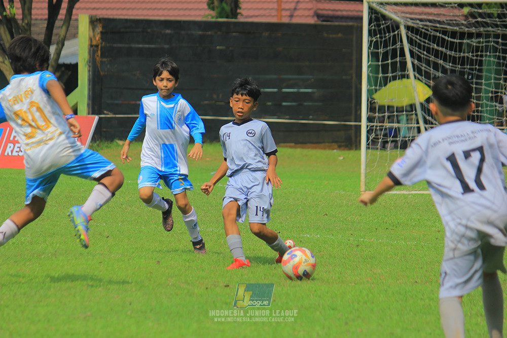 ijl u11 190426 proball football vs asia football school