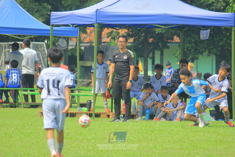ijl u11 190426 proball football vs asia football school