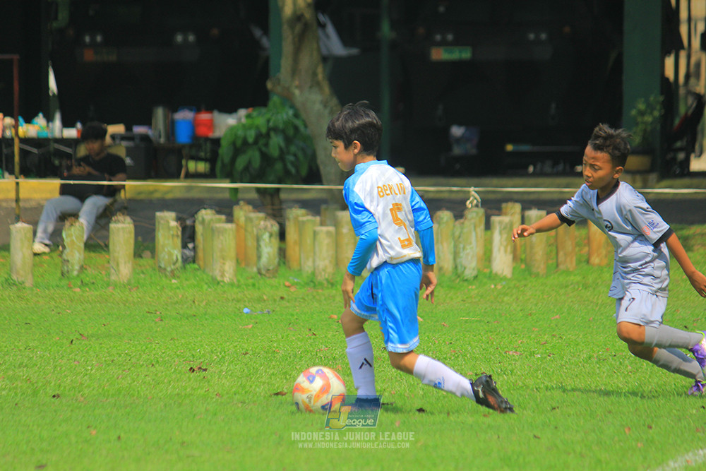 ijl u11 190426 proball football vs asia football school