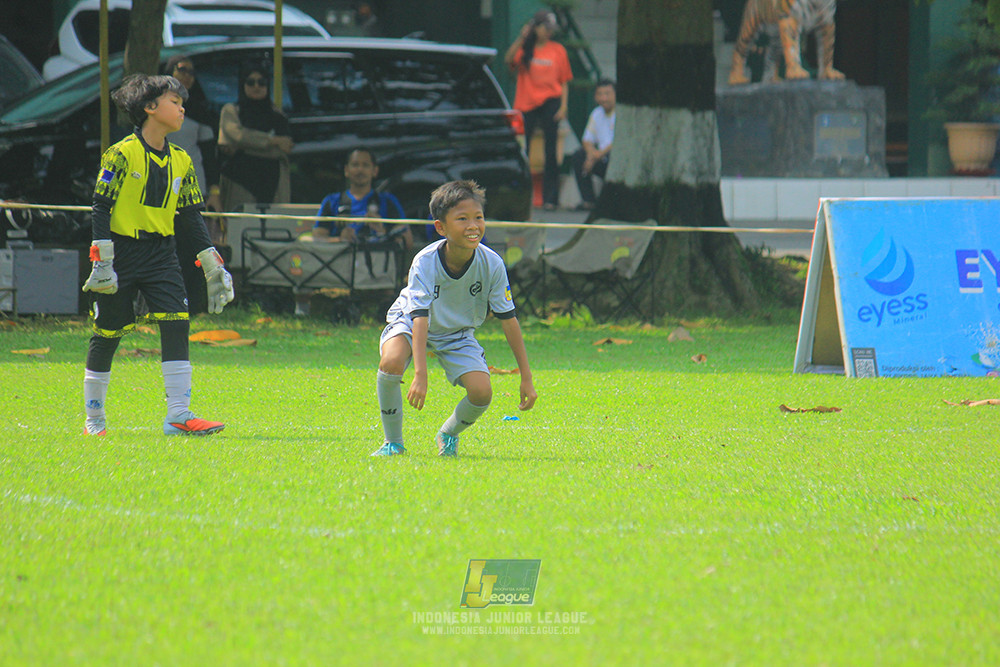 ijl u11 190426 proball football vs asia football school