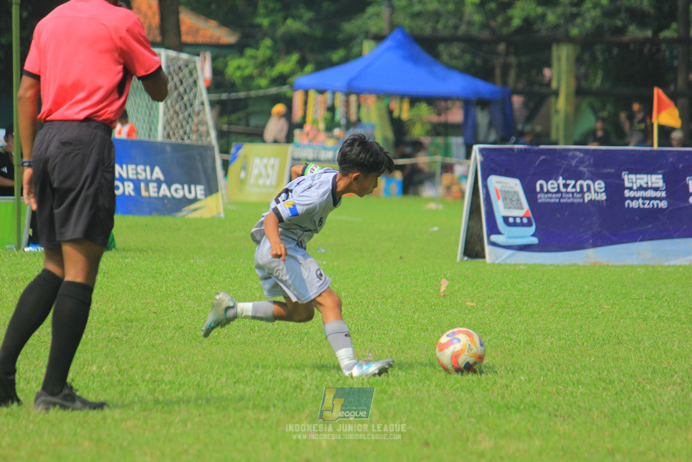 ijl u11 190426 proball football vs asia football school