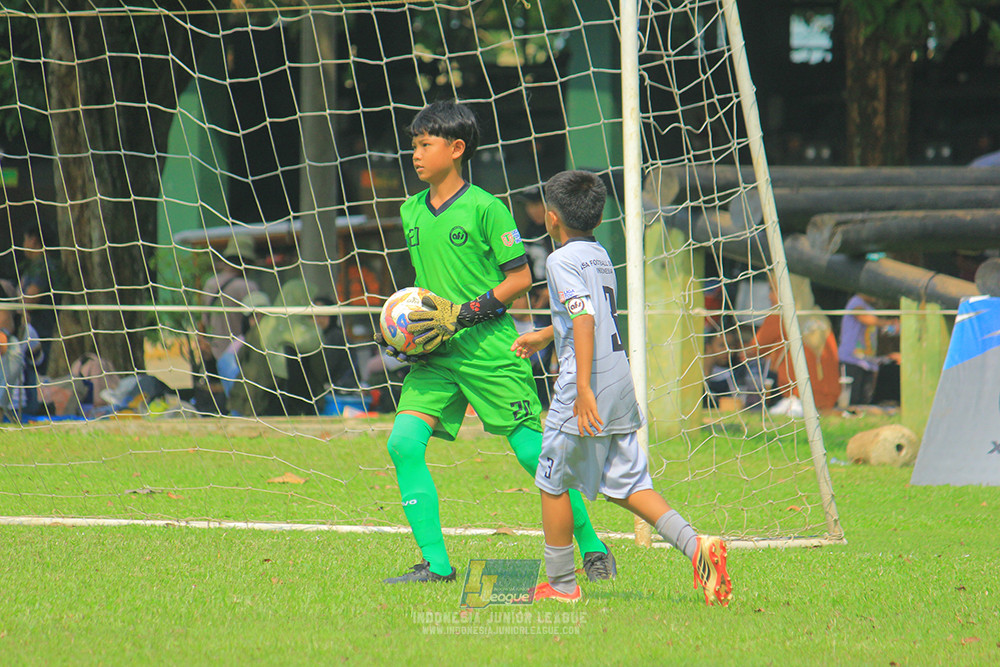 ijl u11 190426 proball football vs asia football school