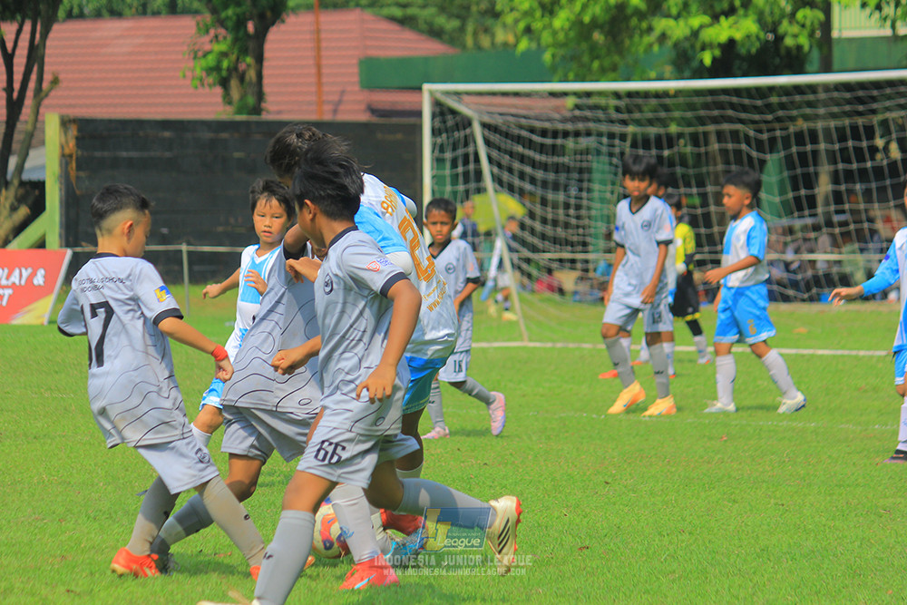 ijl u11 190426 proball football vs asia football school