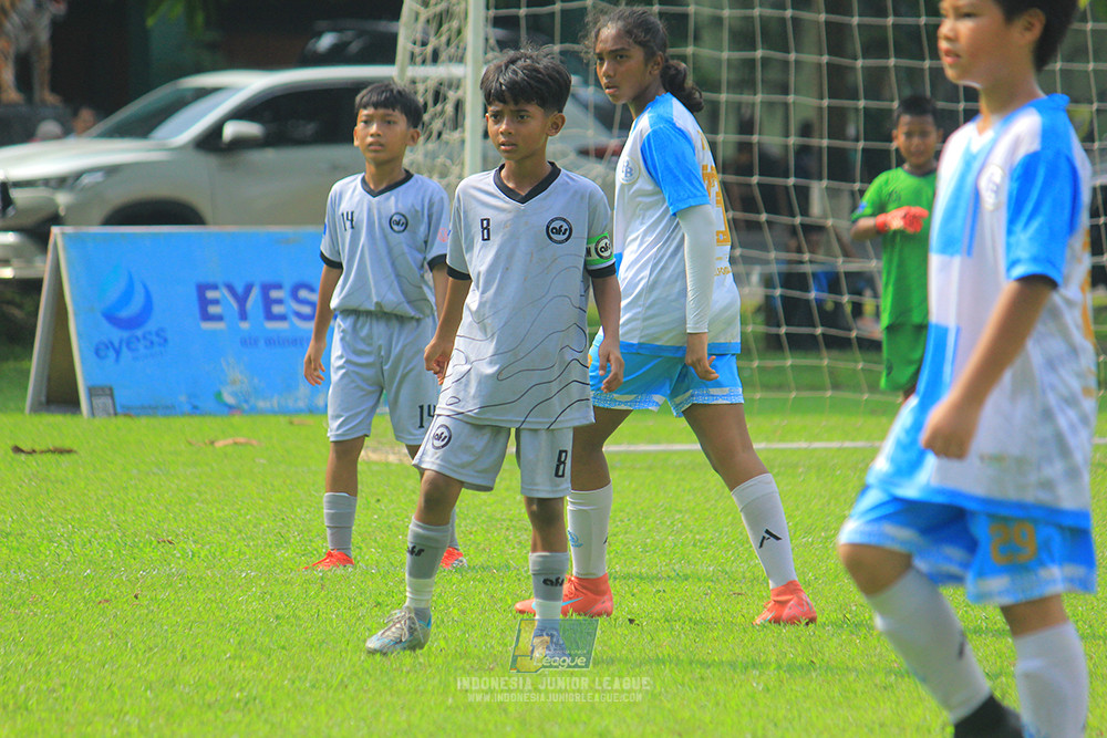 ijl u11 190426 proball football vs asia football school