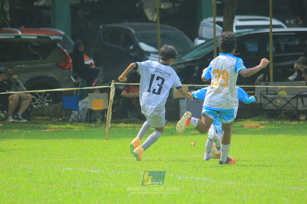 ijl u11 190426 proball football vs asia football school