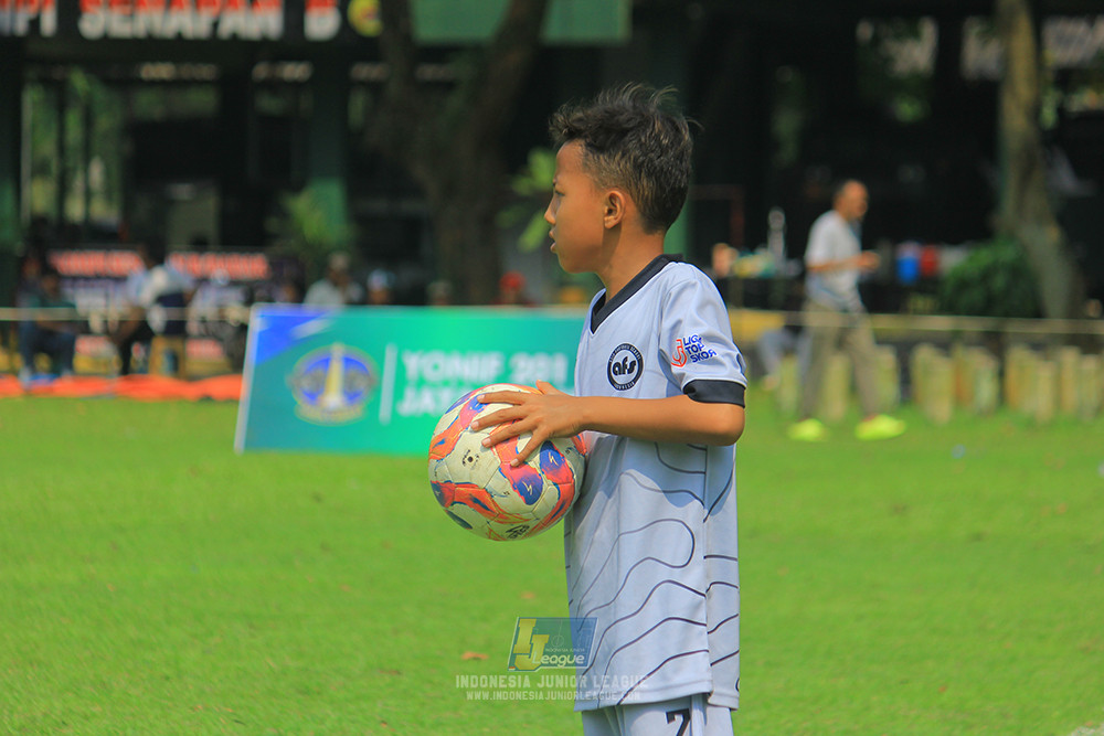 ijl u11 190426 proball football vs asia football school