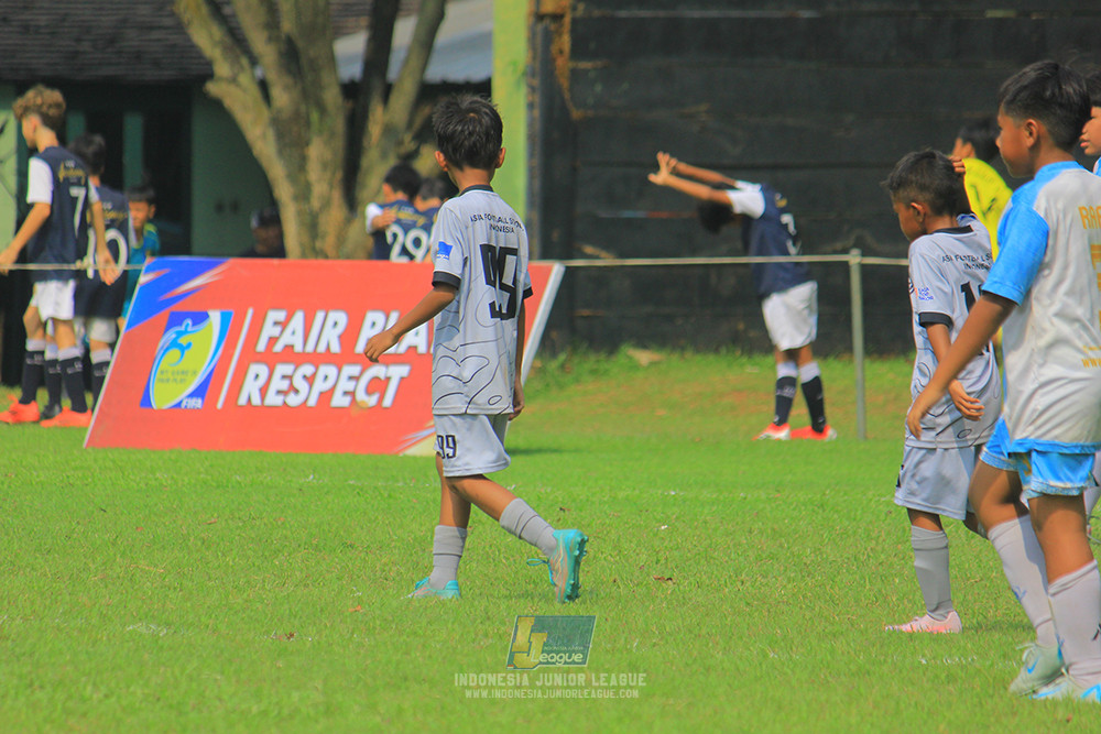 ijl u11 190426 proball football vs asia football school