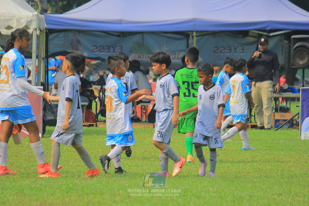 ijl u11 190426 proball football vs asia football school