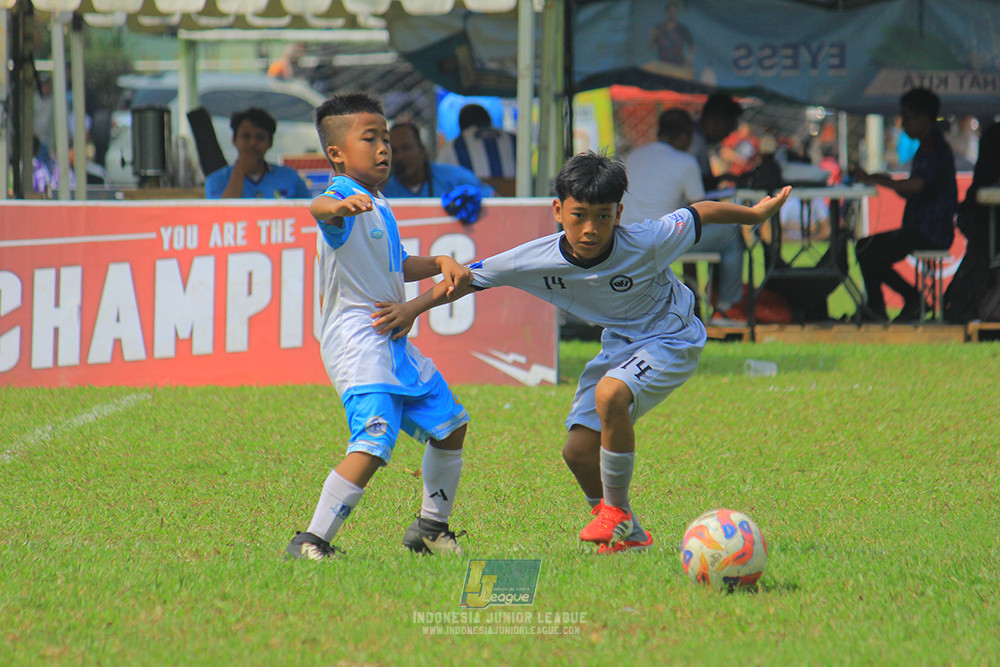 ijl u11 190426 proball football vs asia football school