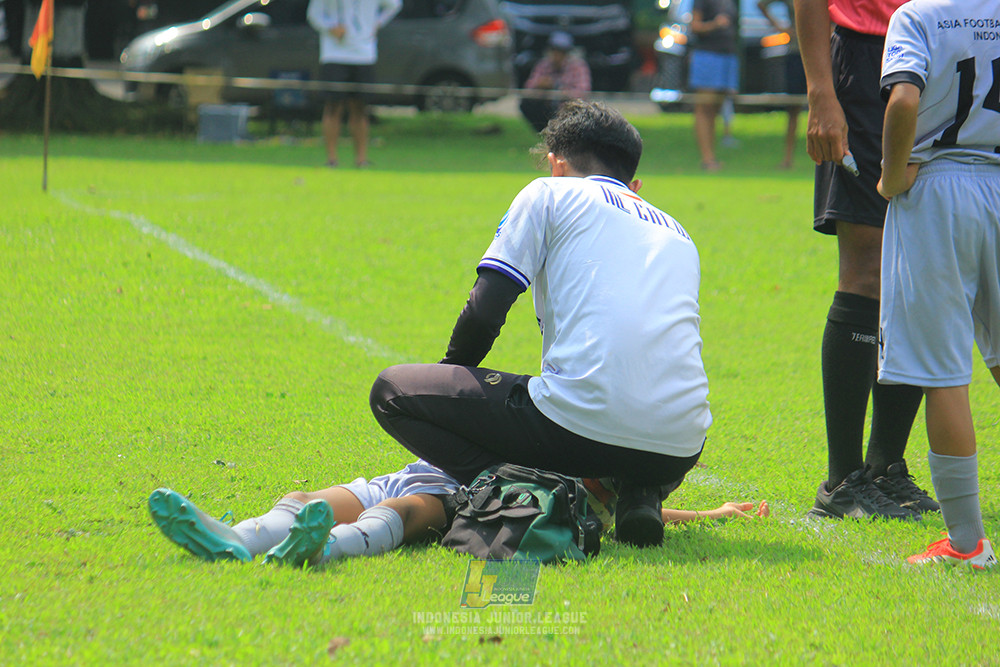 ijl u11 190426 proball football vs asia football school