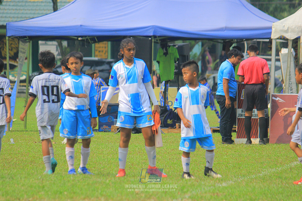 ijl u11 190426 proball football vs asia football school