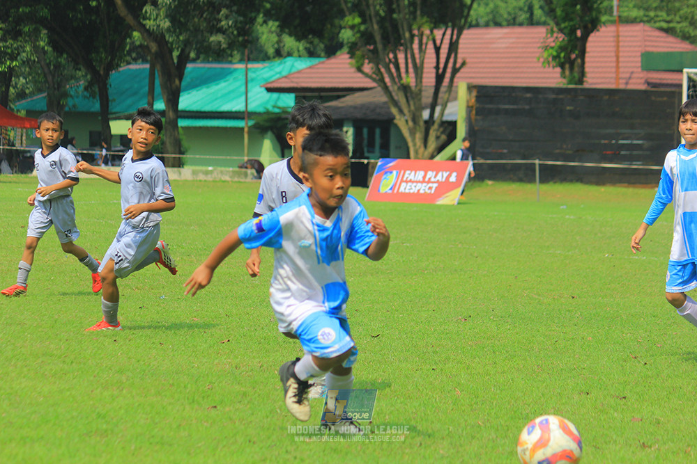 ijl u11 190426 proball football vs asia football school