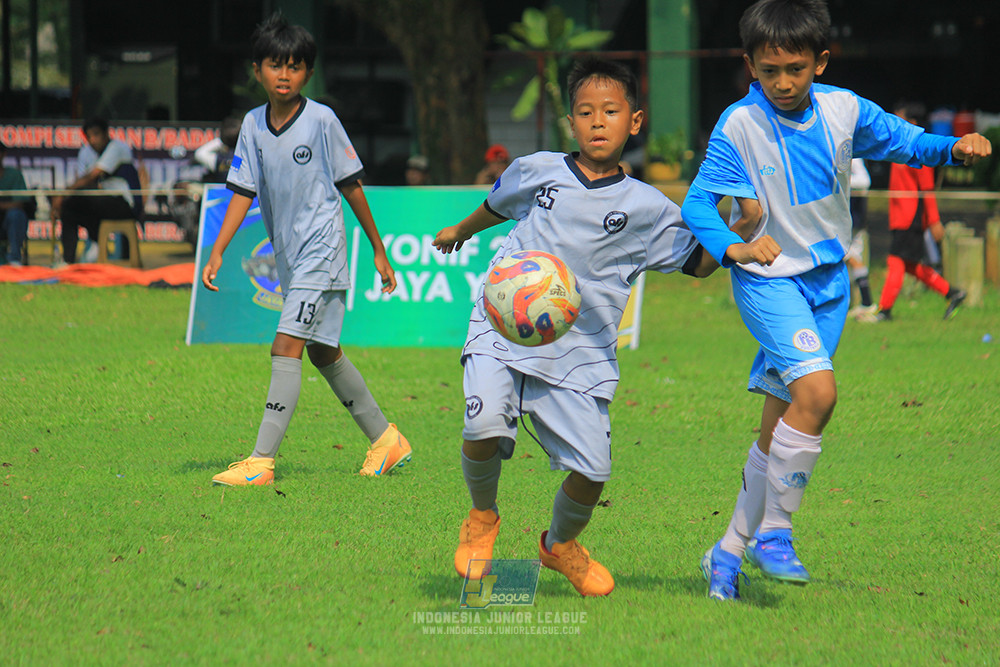 ijl u11 190426 proball football vs asia football school