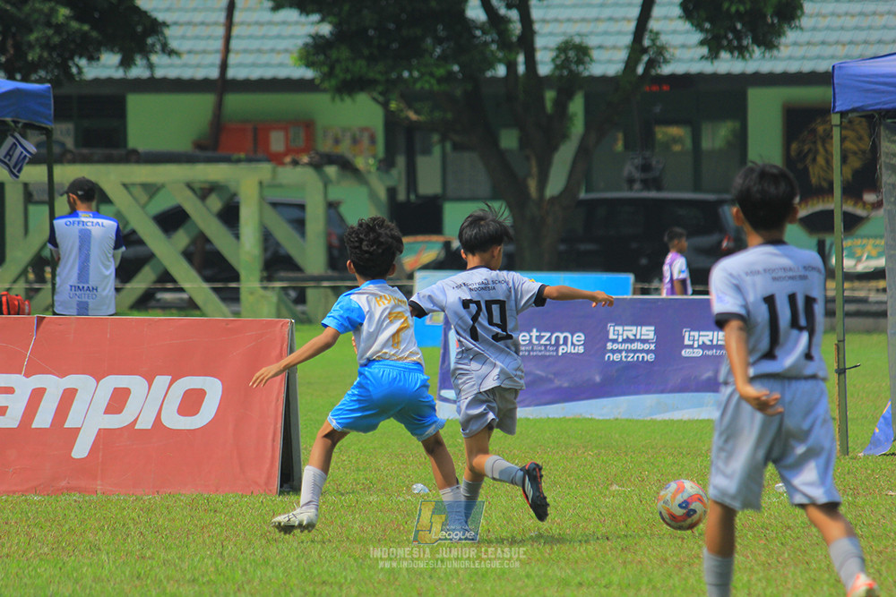 ijl u11 190426 proball football vs asia football school