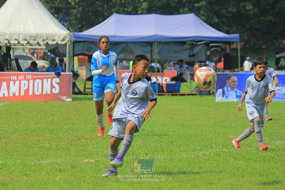 ijl u11 190426 proball football vs asia football school