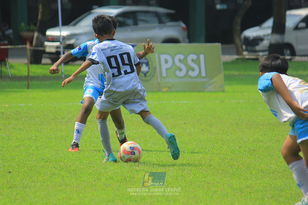 ijl u11 190426 proball football vs asia football school