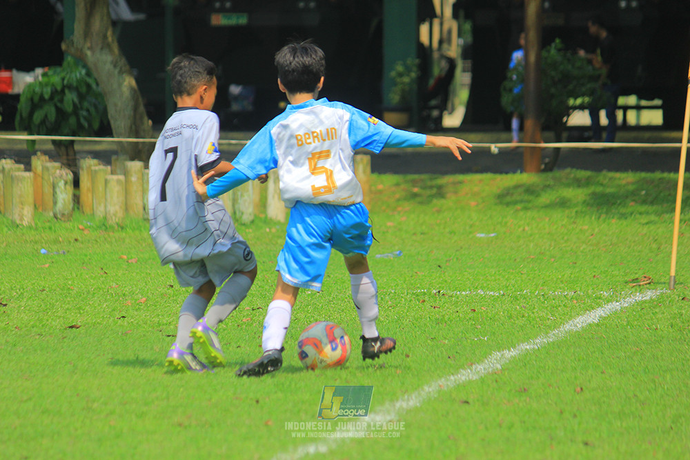 ijl u11 190426 proball football vs asia football school