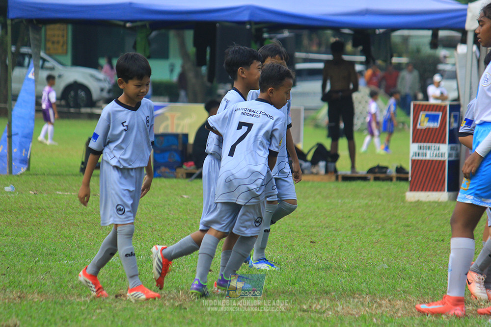 ijl u11 190426 proball football vs asia football school