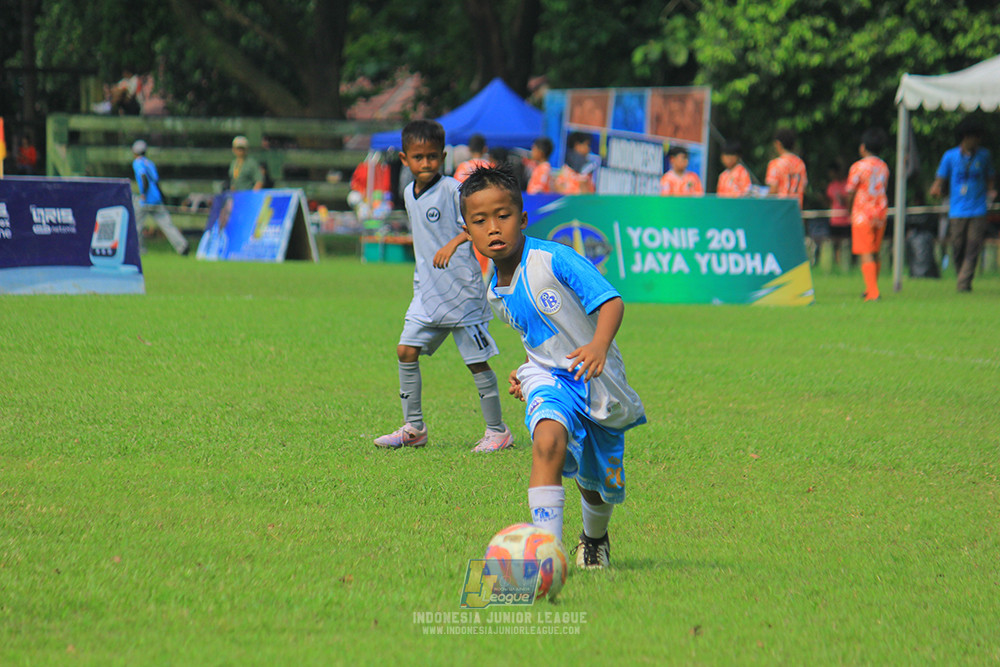 ijl u11 190426 proball football vs asia football school
