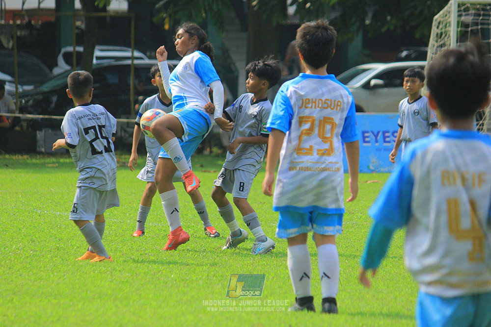 ijl u11 190426 proball football vs asia football school