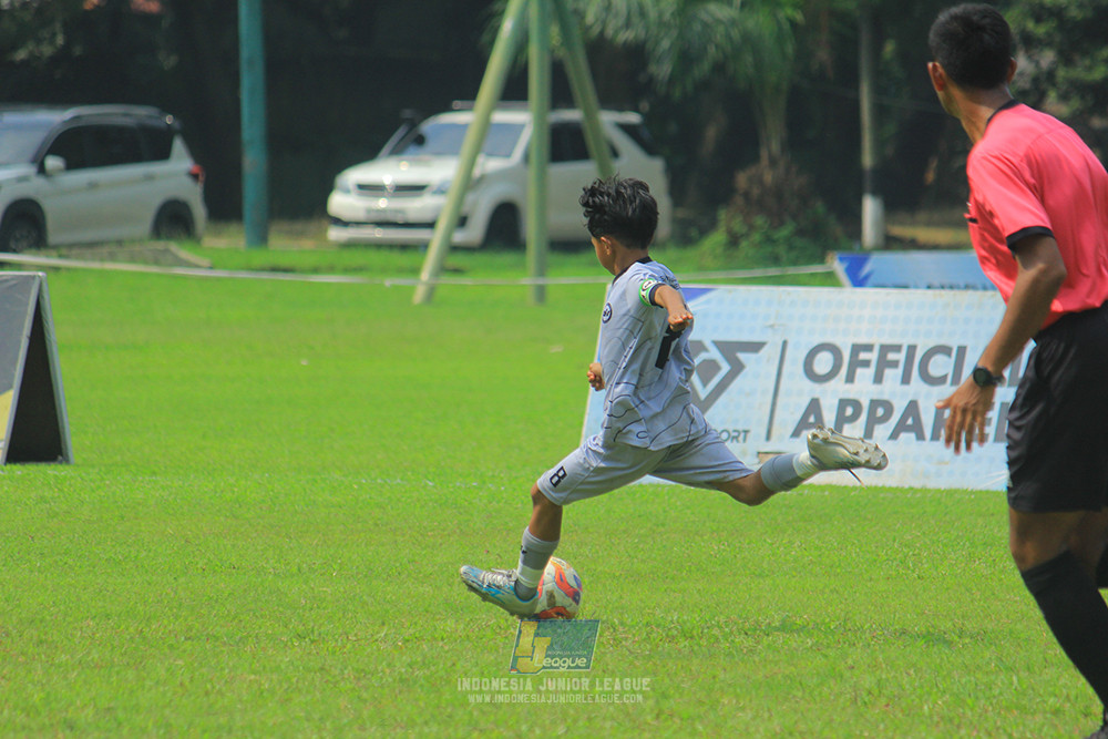 ijl u11 190426 proball football vs asia football school