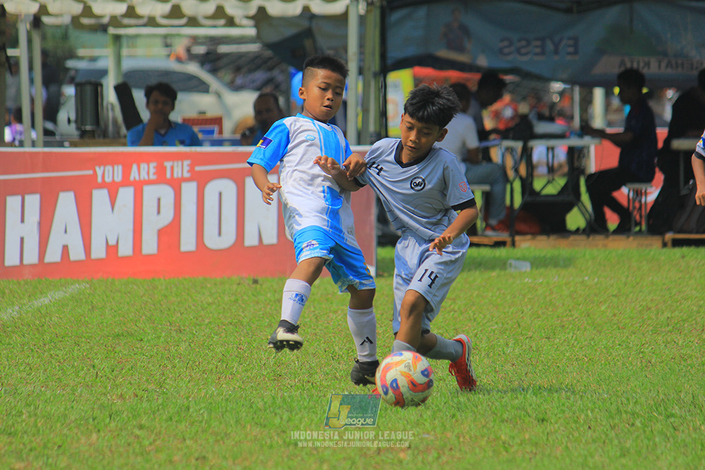 ijl u11 190426 proball football vs asia football school
