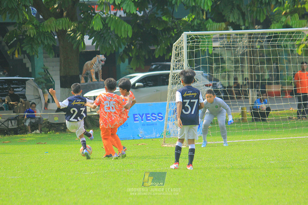 ijl u11 190426 soccer future lab vs fff academy white
