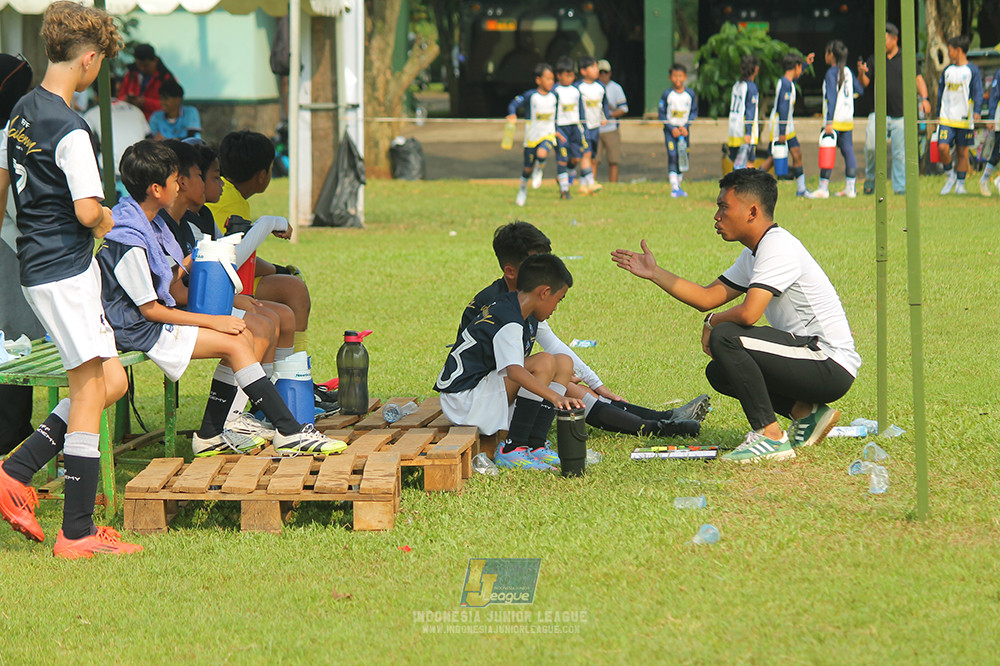 ijl u11 190426 soccer future lab vs fff academy white
