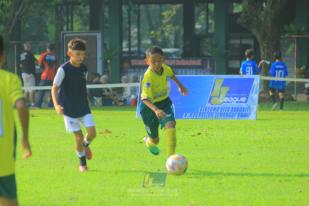 ijl u11 240526 fff academy blue vs maesa pararaider army