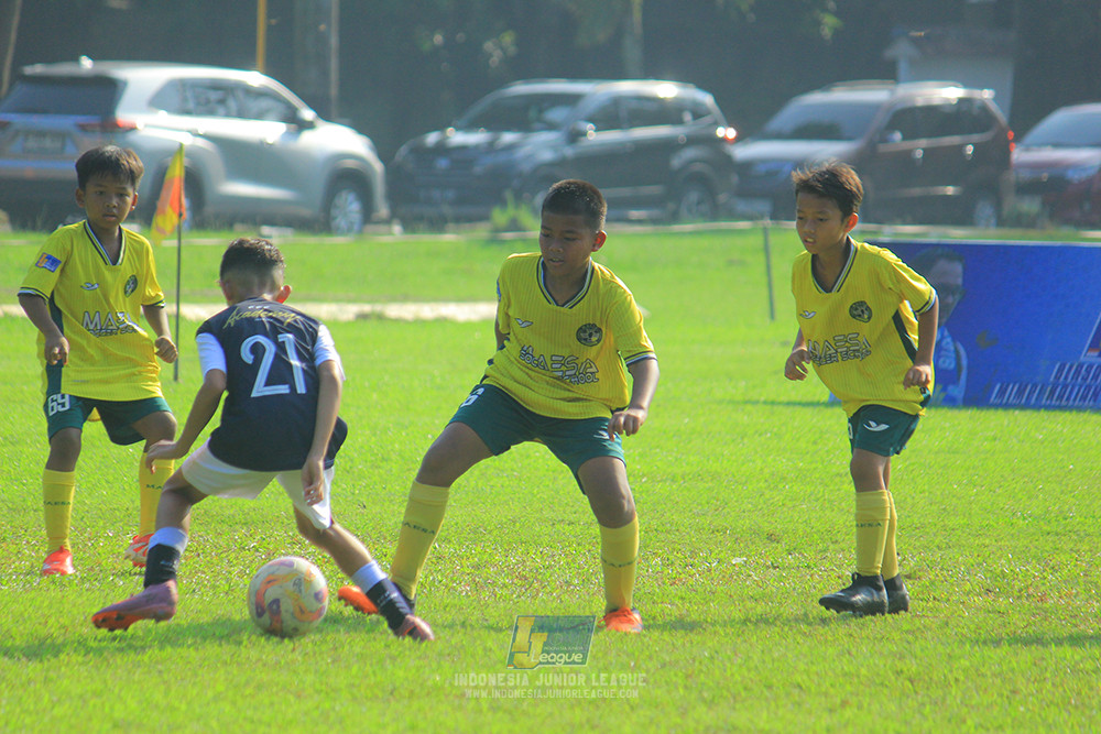 ijl u11 240526 fff academy blue vs maesa pararaider army