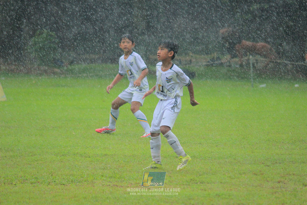 ijl u11 240526 khenzi united vs newland fa