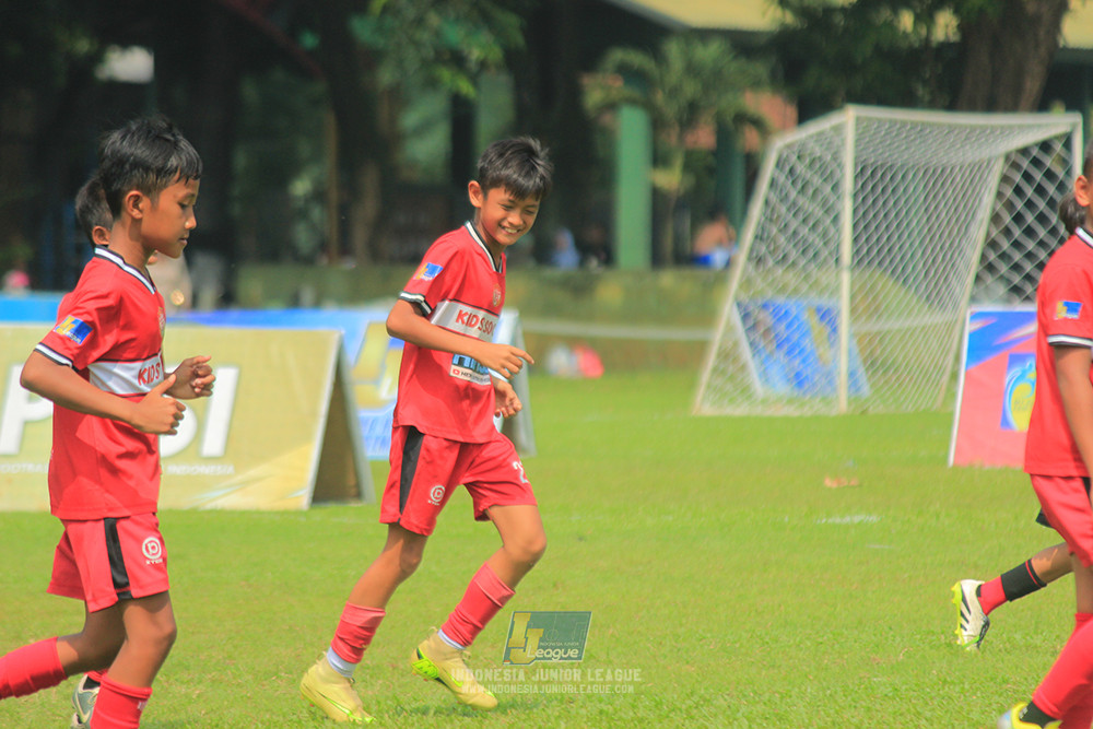 ijl u11 240526 kids soccer family vs diklat paku jaya