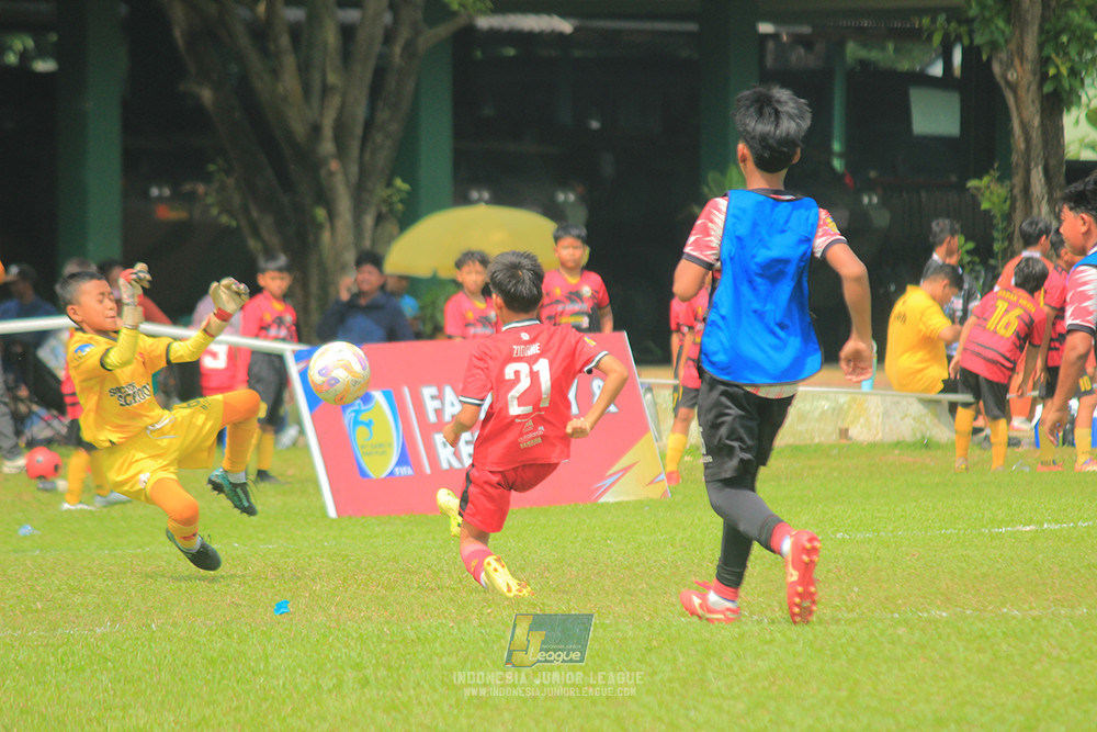 ijl u11 240526 kids soccer family vs diklat paku jaya