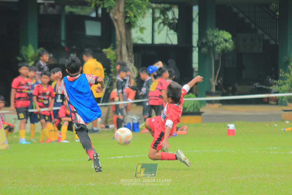 ijl u11 240526 kids soccer family vs diklat paku jaya