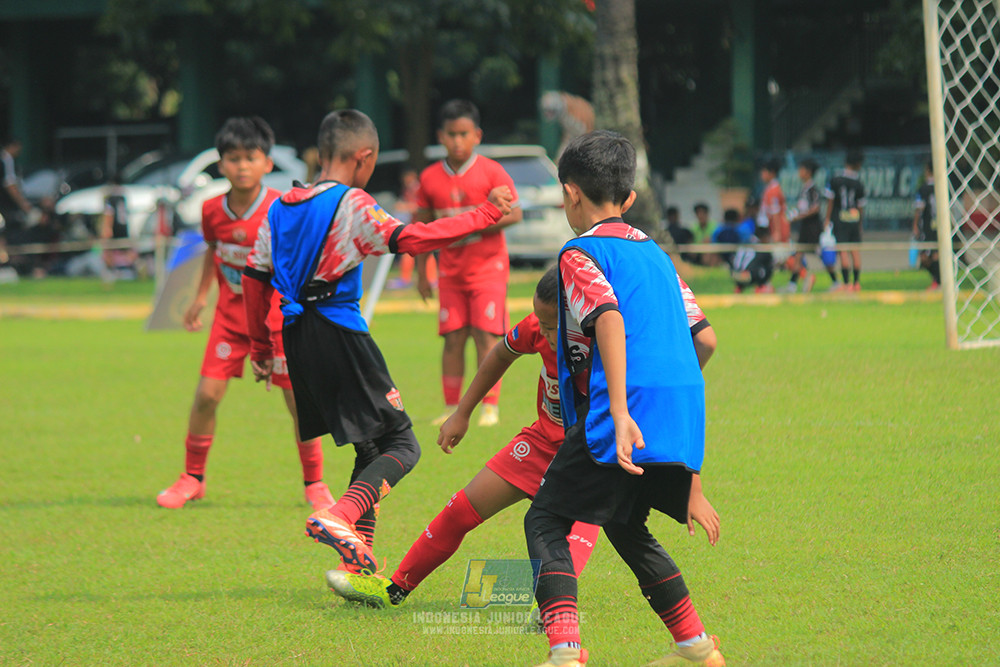ijl u11 240526 kids soccer family vs diklat paku jaya