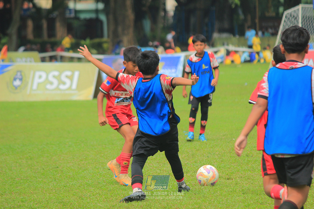 ijl u11 240526 kids soccer family vs diklat paku jaya
