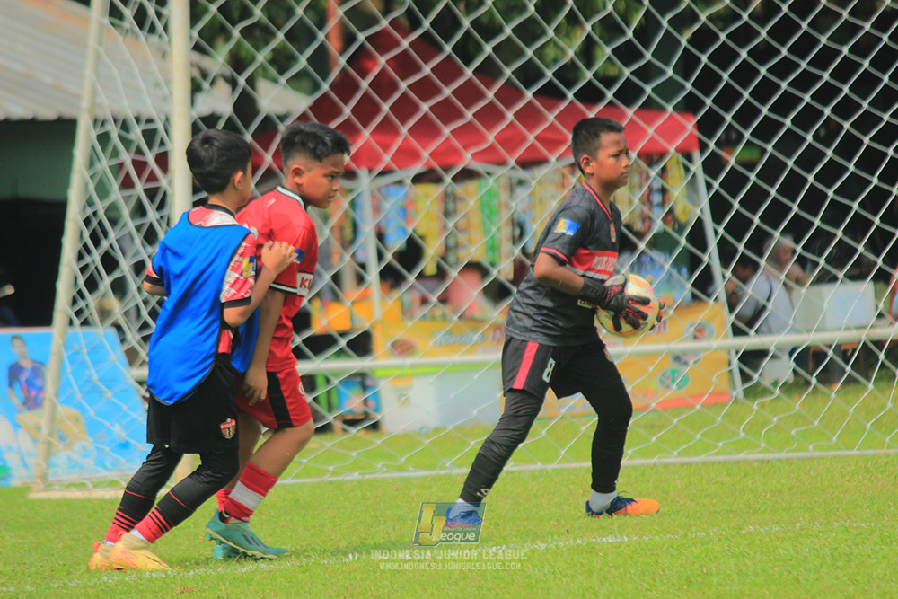 ijl u11 240526 kids soccer family vs diklat paku jaya
