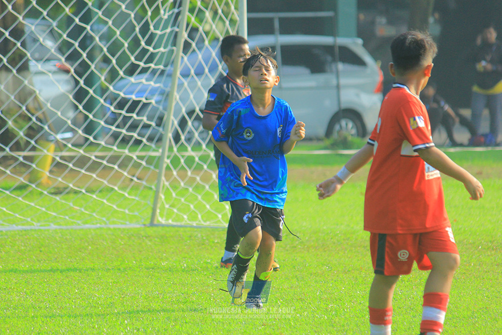 ijl u11 240526 steelford united vs kids soccer family