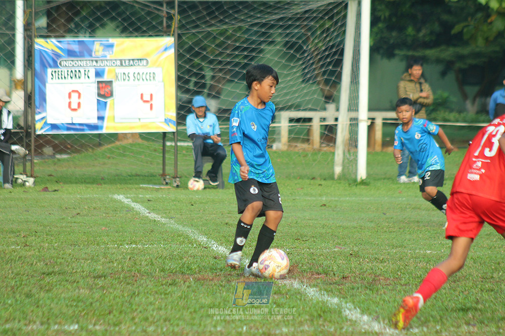 ijl u11 240526 steelford united vs kids soccer family