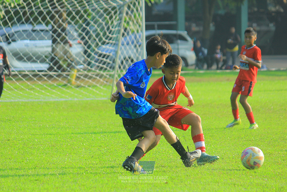 ijl u11 240526 steelford united vs kids soccer family
