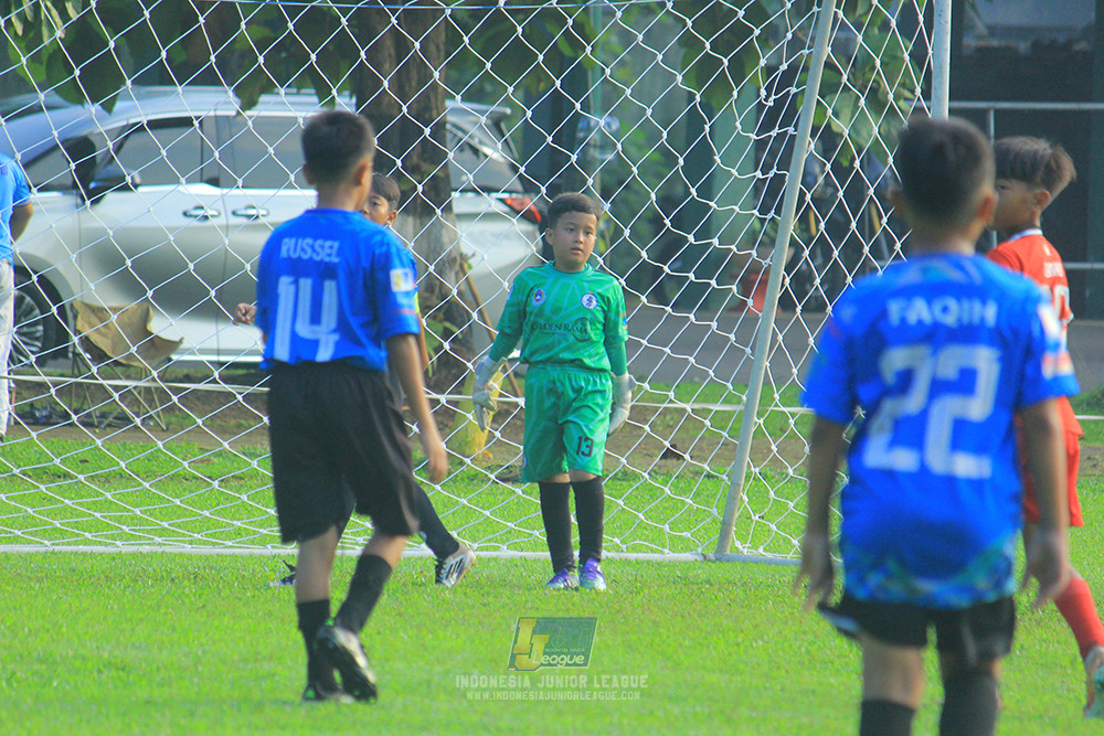 ijl u11 240526 steelford united vs kids soccer family