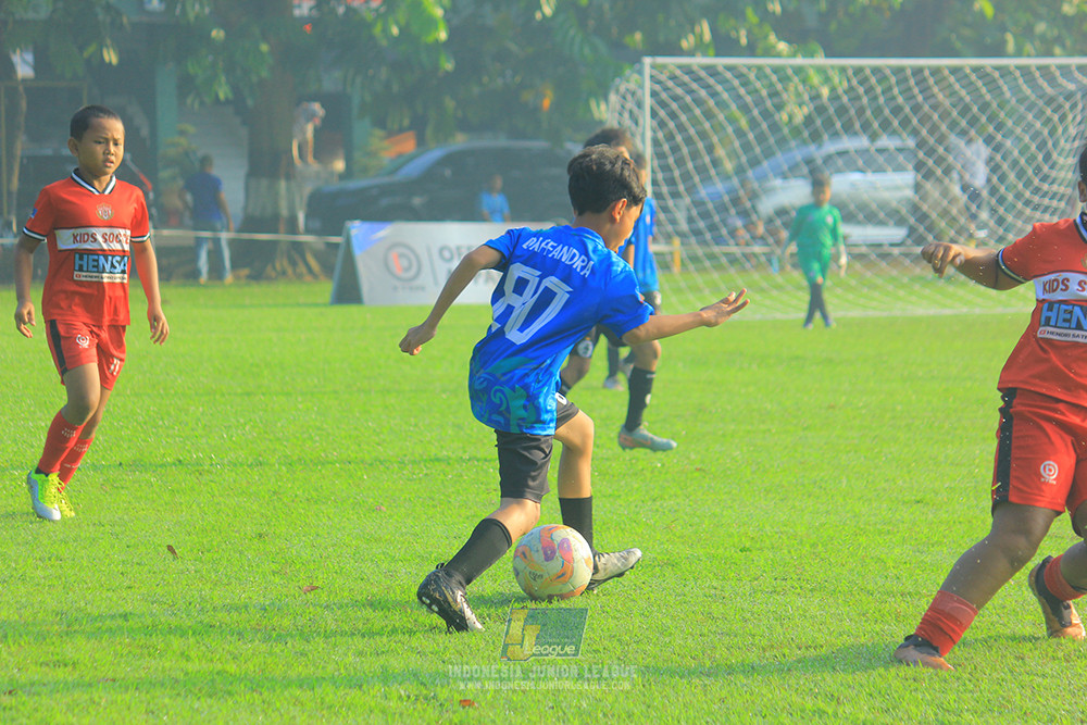 ijl u11 240526 steelford united vs kids soccer family